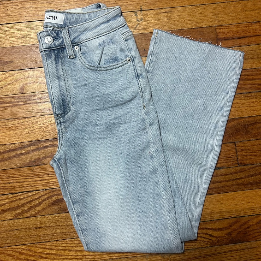 New PISTOLA: Lennon High Rise
Cropped Bootcut Denim Jeans